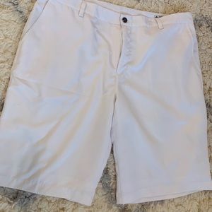 Size 40 WHITE adidas golf shorts